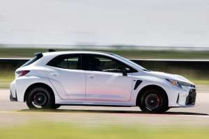 Toyota GR Corolla Hatch - Nắm Trọn Công Nghệ Trong Tầm Tay